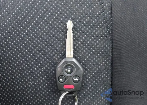 2013 Subaru Impreza 2.0I Premium z USA, uszkodzony, nr VIN JF1GJAD61DH015328